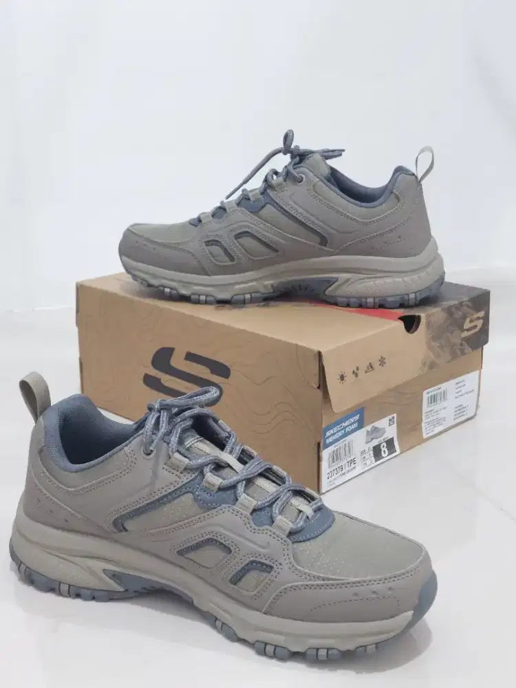 DIJUAL ORIGINAL Sepatu Skechers Sneaker Dynamite Taupe Brown