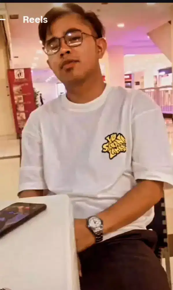 Mencari pekerjaan apa aja !
