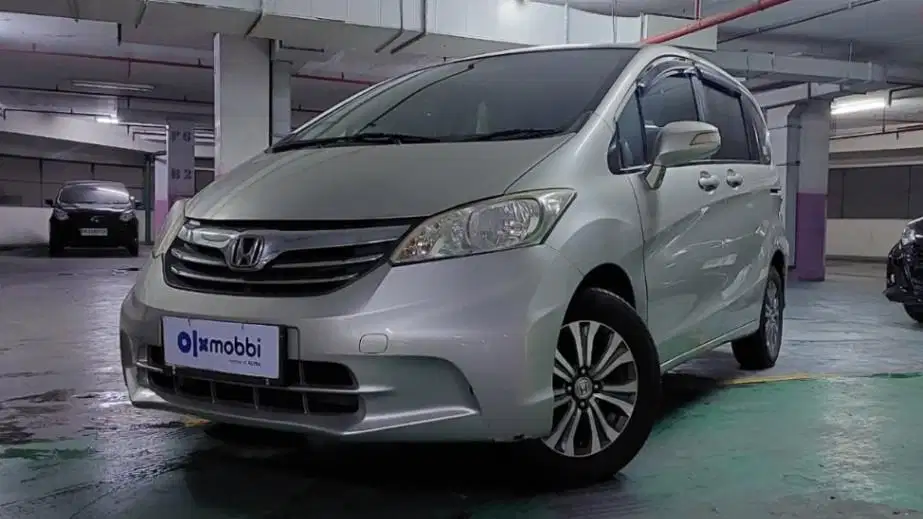 TDP 6, JT Honda Freed 1.5 E Bensin-AT Abu 2012