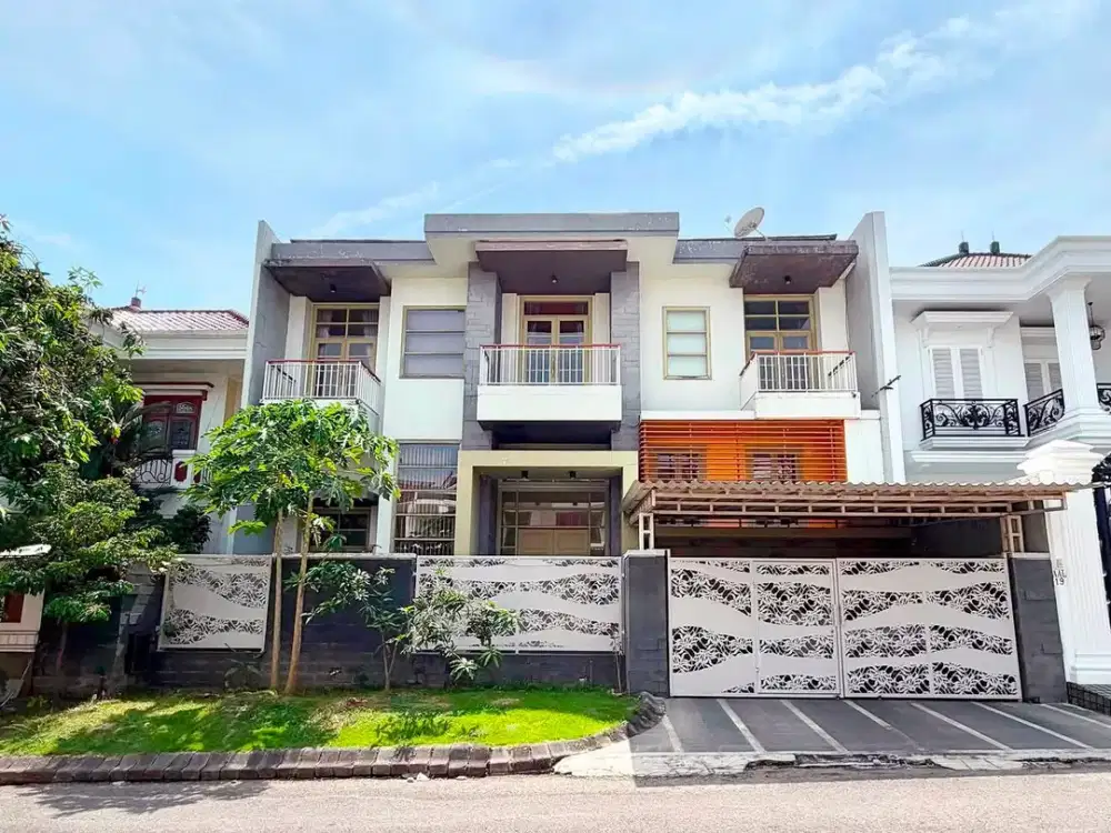 Termurah Rumah Minimalis 3 Lt Pakuwon Indah Villa Bukit Regency