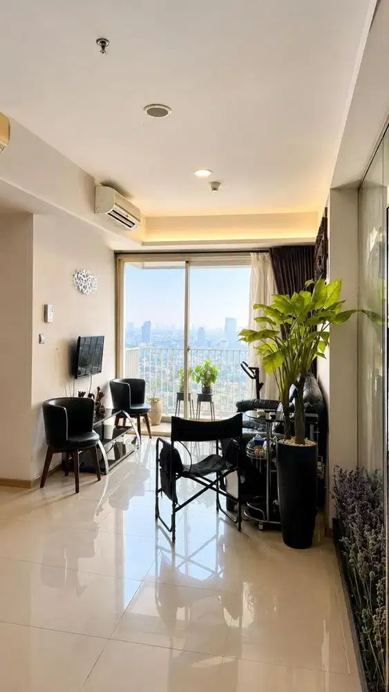 DIJUAL APARTEMEN CASA GRANDE RESIDENCE 2BR