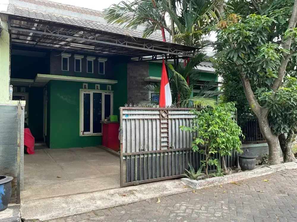 Rumah Kondisi Baik Di Puri Kartika Asri, Blimbing, Kota Malang