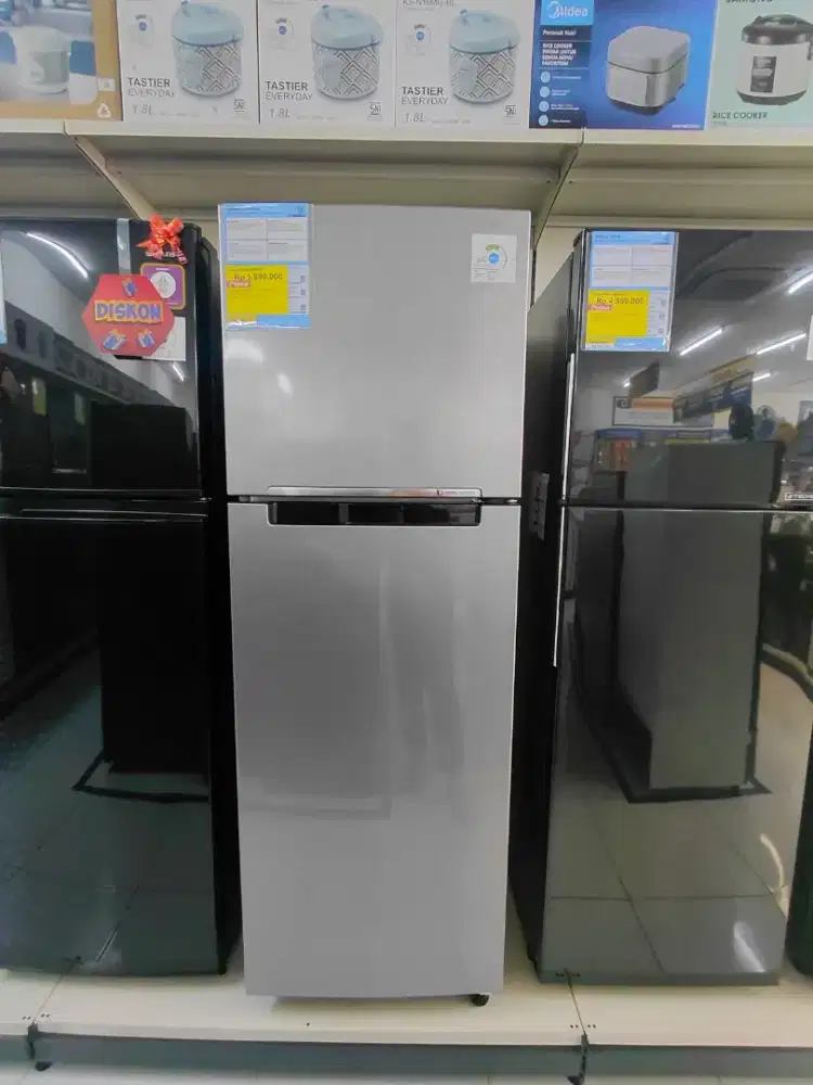 KULKAS SAMSUNG 264L 100 Watt Inverter