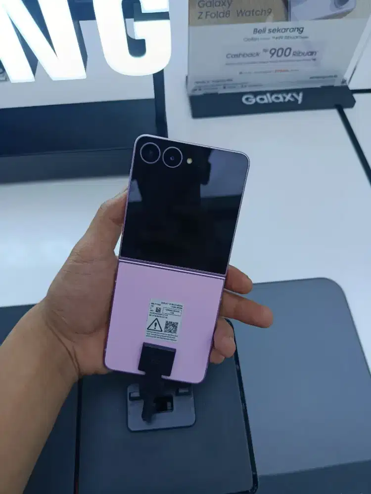 GALAXY FLIP 8 - CICILAN 0% SF+
