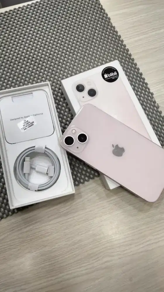 iPhone 13 128 pink