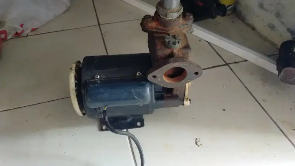 Pompa dangkal Shimizu PS 128 but