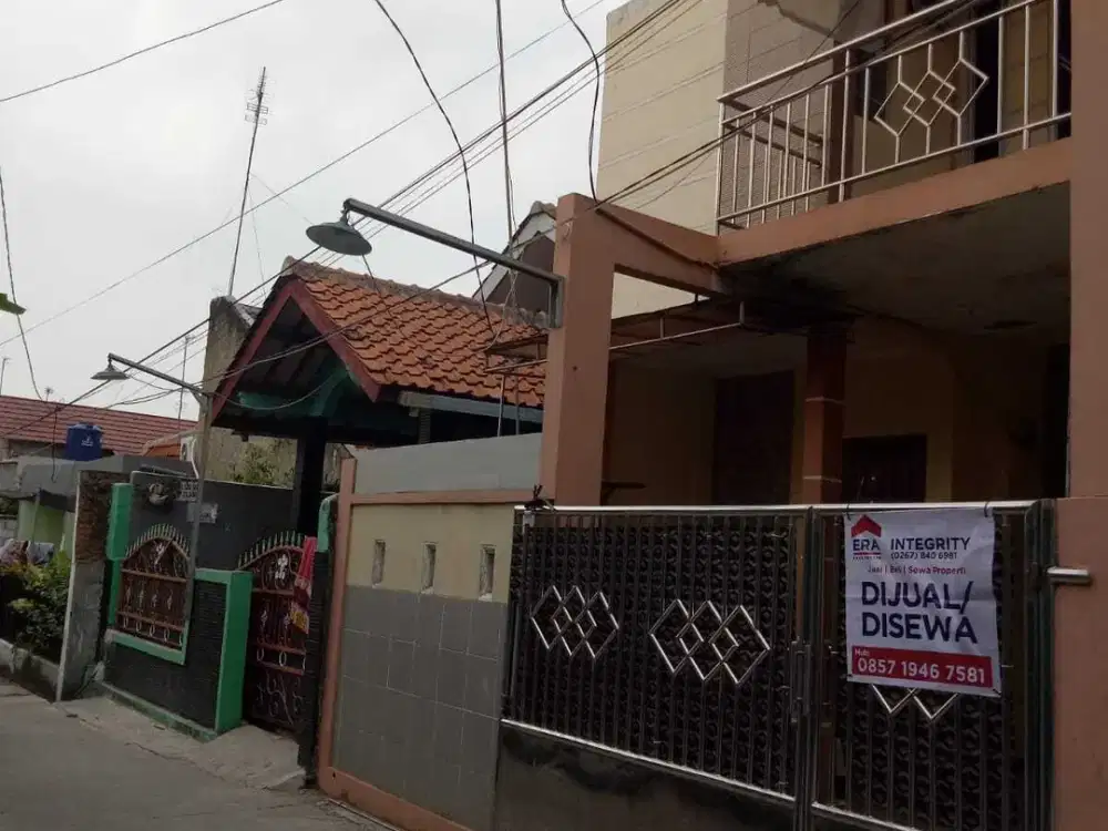 Dijual/Disewakan Rumah 2 Lantai di Jl. Juanda Karawang