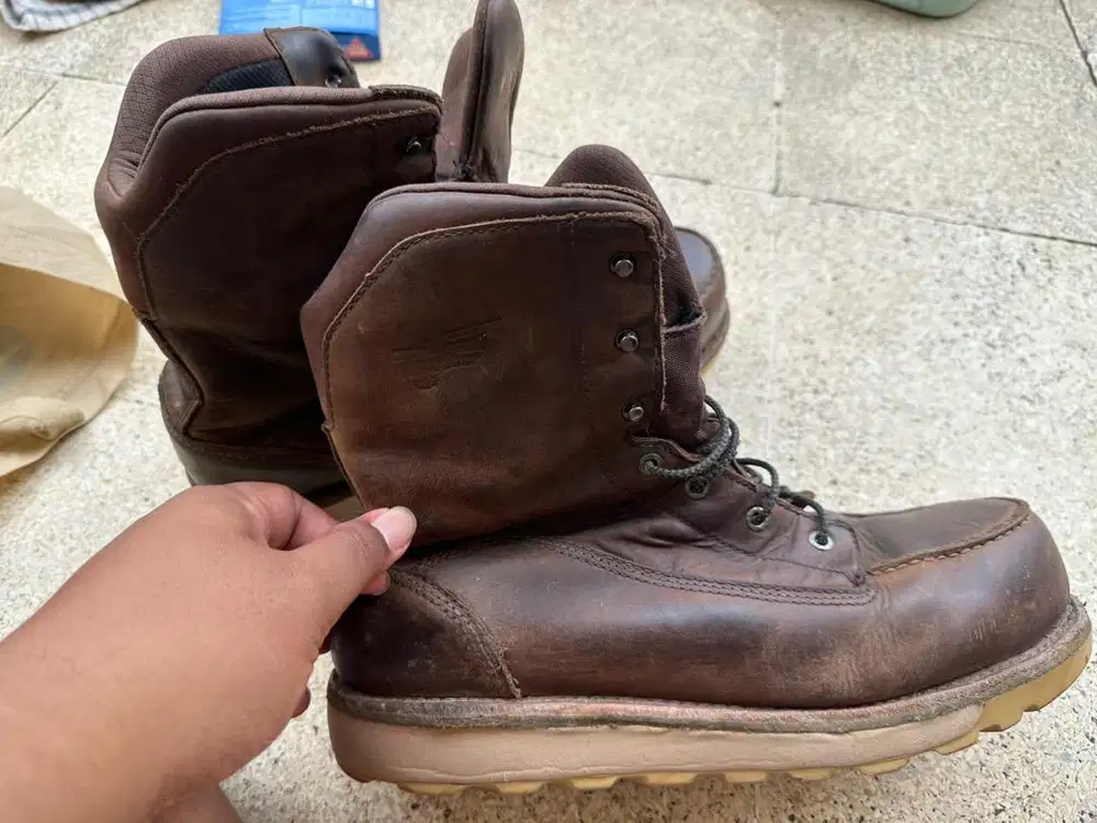 Red Wing Shoes 2442