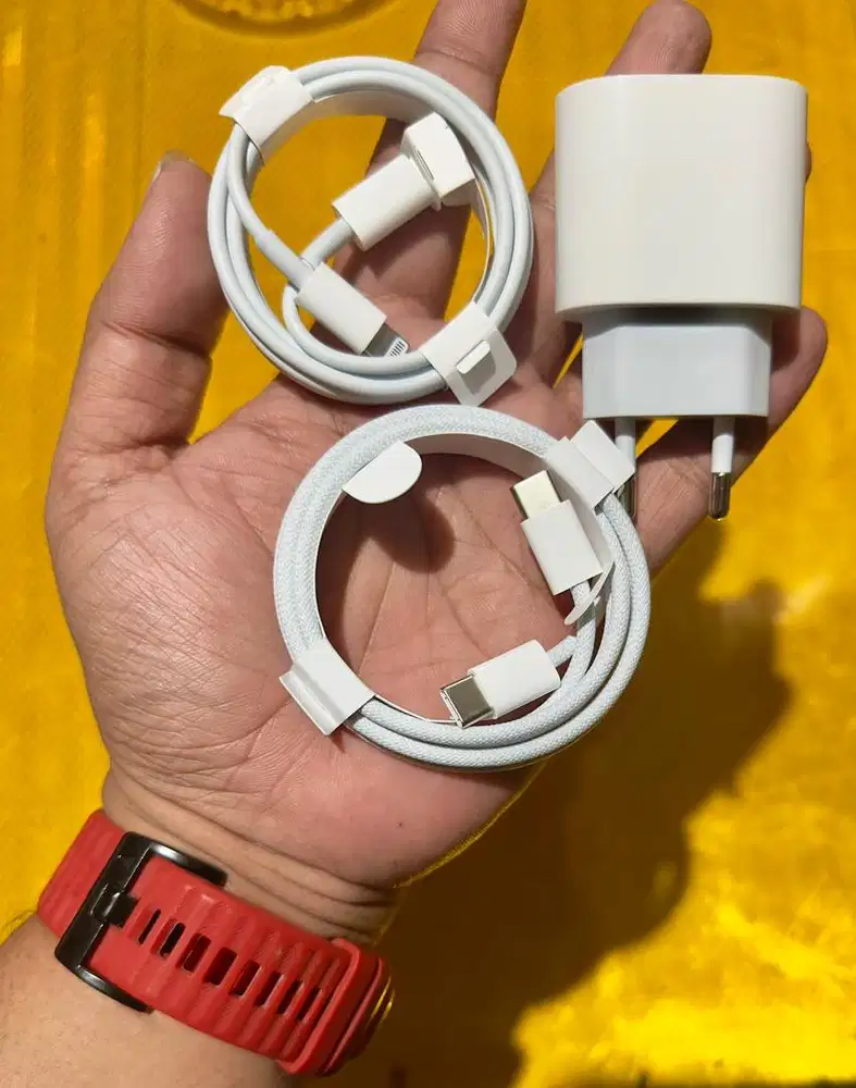Kabel adaptor charger 18w 20w C to C to lightning 17 pro max 16 e 15