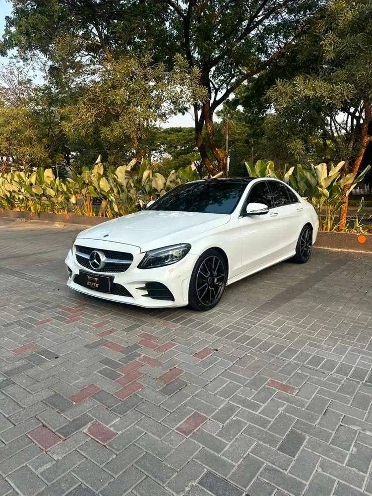 Mercedes Benz C300 2020 Final Edition LOW ODO