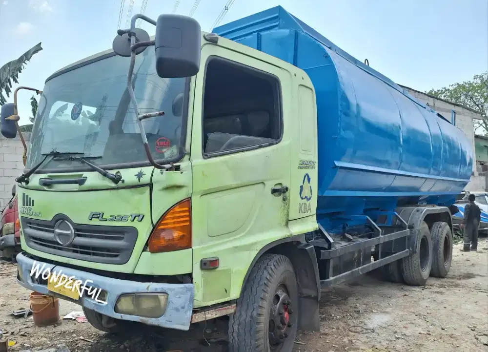 Hino Lohan FL 235 TI Tronton 6×2 30.000  liter Ors Ex Minyak Bio Solar