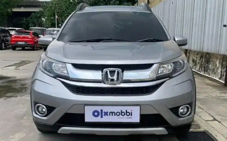 TDP 7, JT Honda BR-V 1.5 E Bensin-AT Abu 2016