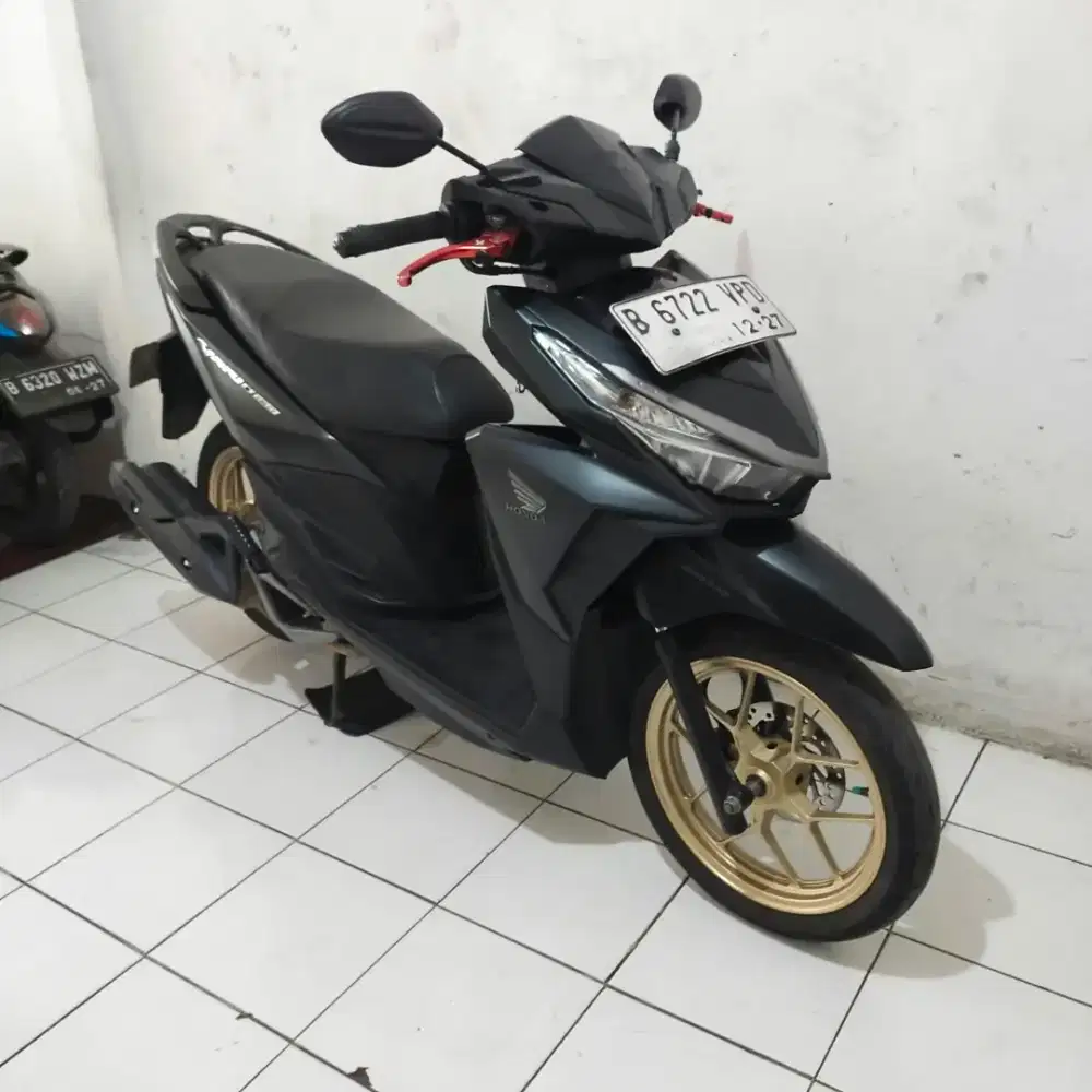 Honda Vario 150 OLD 2017 Orisinil Mesin Cakep Bagus Lengkap