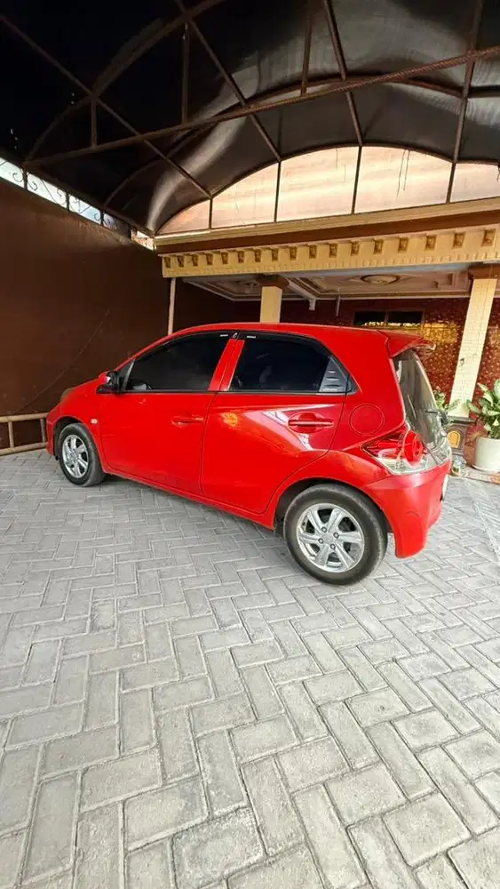 Mobil pemakai wanita