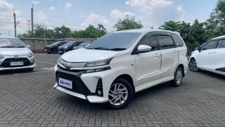 Garansi 1 Th - Toyota Avanza 1.3 Veloz Bensin-AT 2021 Putih