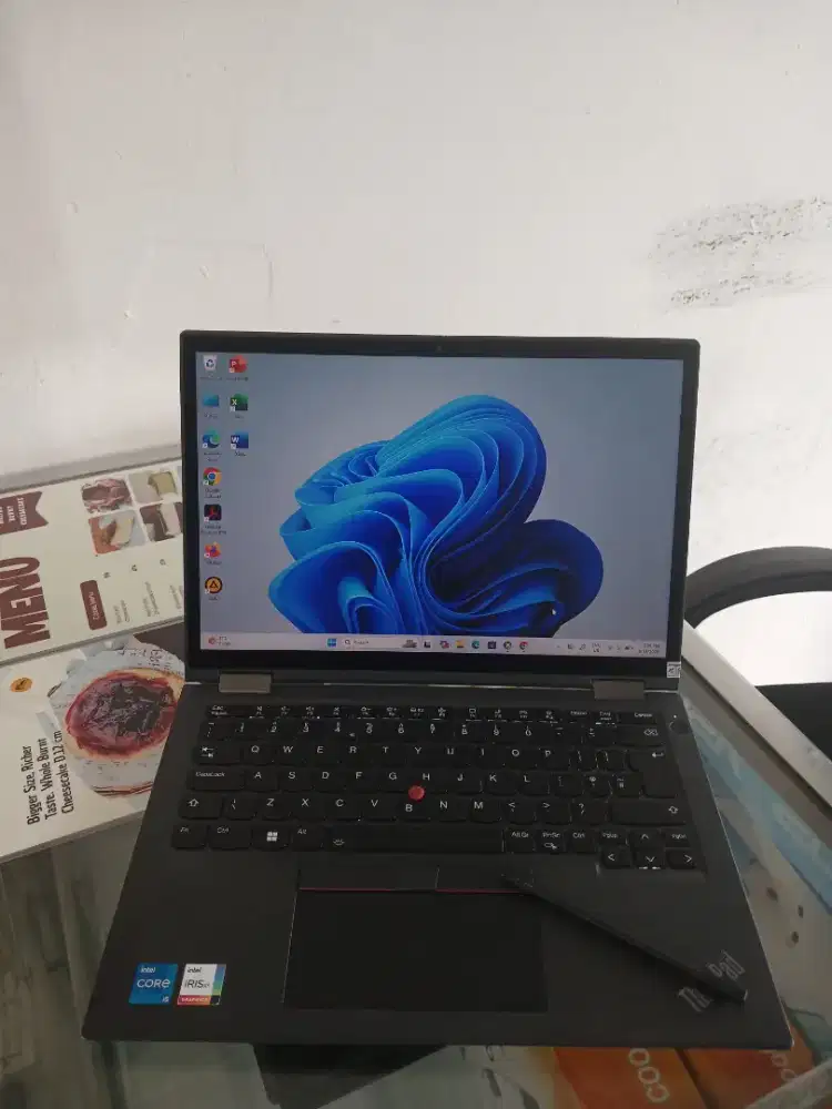 Lenovo Thinkpad X13 Yoga Core I5 Gen 11 Ram 16 Ssd 512 Layar Flip