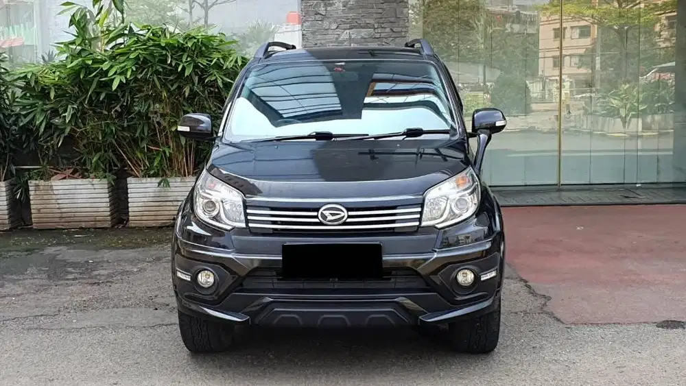 Daihatsu Terios R Adventure 1.5 AT Hitam 2016 Hitam