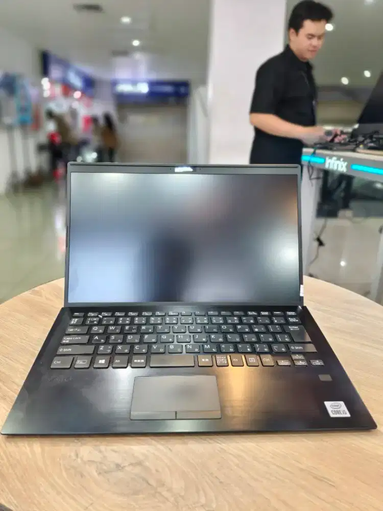 LAPTOP SONY VAIO CORE I5 GEN 10 LAPTOP RINGAN