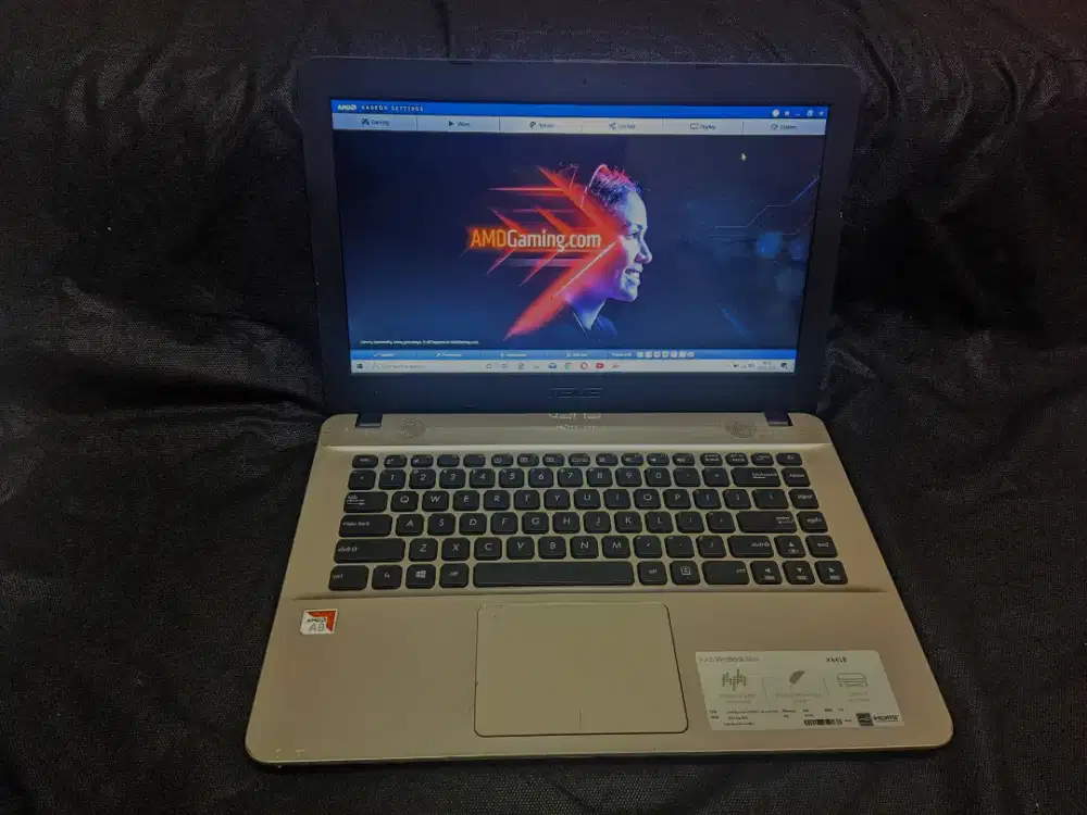 Laptop Asus ram 4gb HDD 1tera