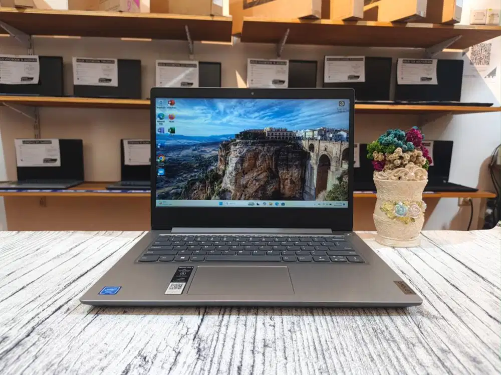 Laptop LENOVO IDEAPAD 3 – 14IGL05 Intel Celeron N4020 Ram 5GB