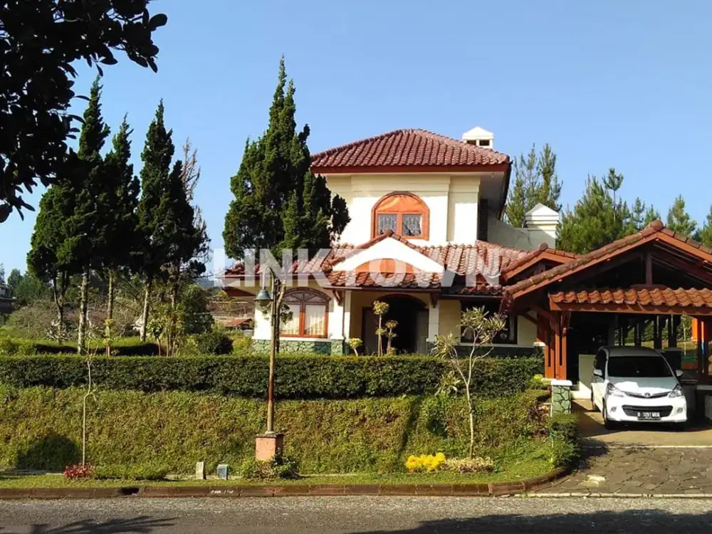 JUAL CEPAT VILLA CIATER SUBANG SIAP HUNI SANGAT LUAS DAN MEWAH