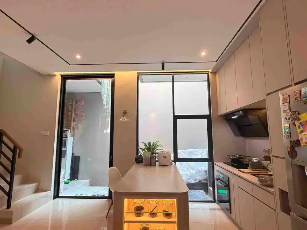 jual cepat rumah 2 lantai siap huni sudah renov di cluster viola summarecon crown gading bekasi