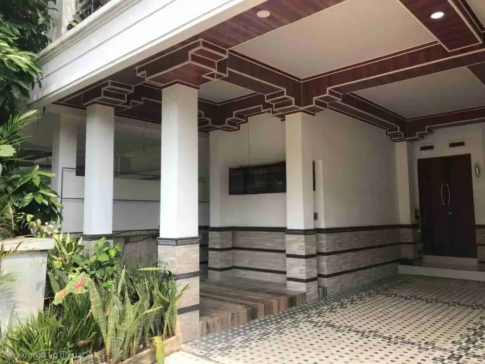 Disewakan Rumah Semi Furnish Dekat Mall Wtc Perumahan Serpong Royal