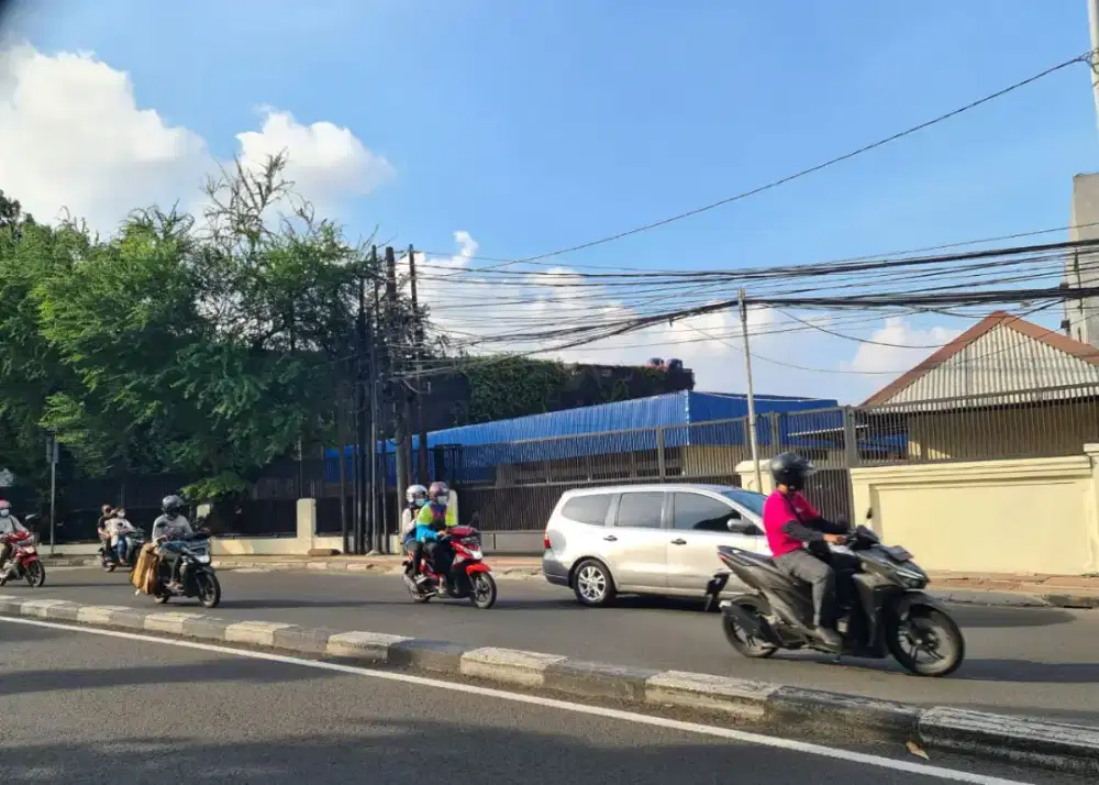 Jual Sewa Tanah Bangunan Komersial di Jln TB Simatupang Jakarta Timur