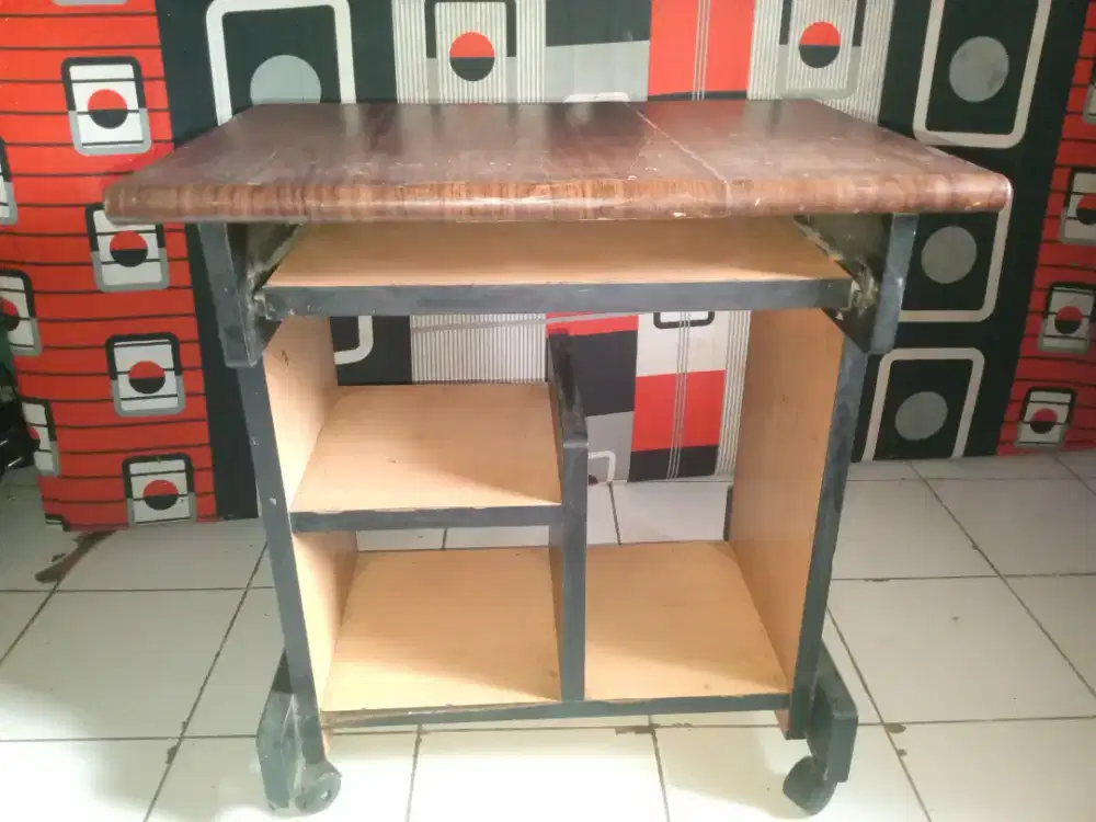 meja komputer/belajar