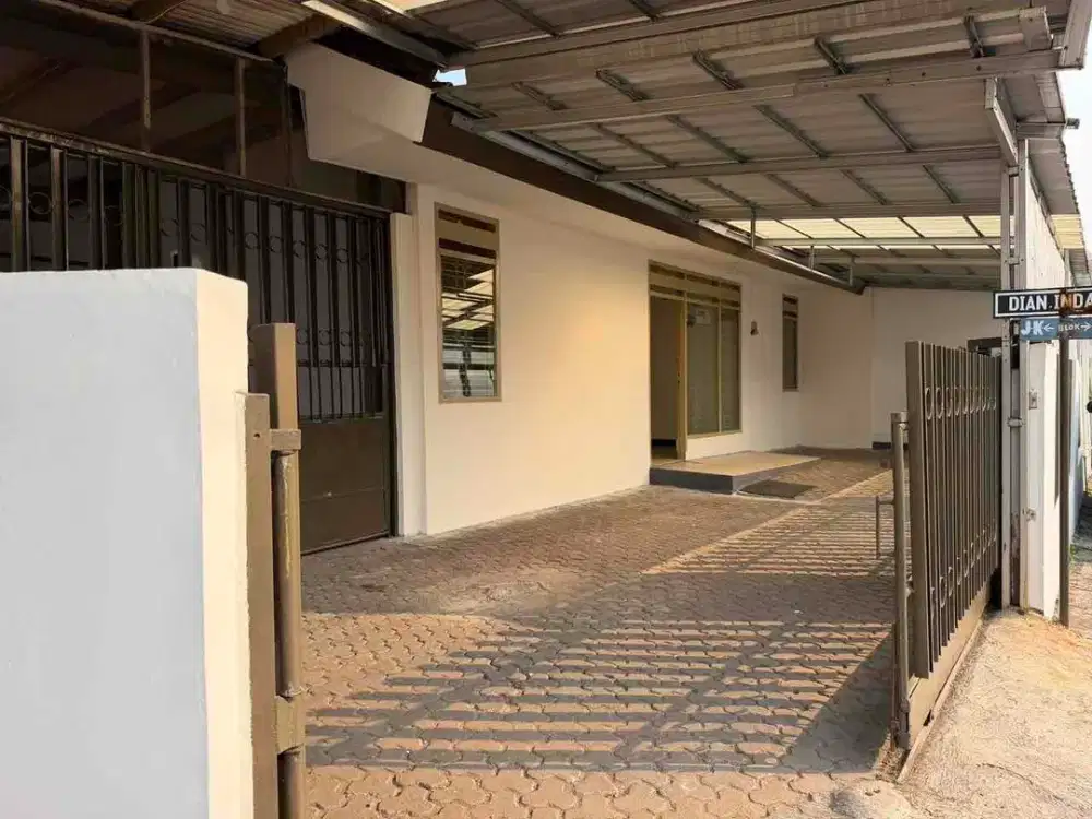 Jual rumah 
Dian permai

LT 168 
LB 100
KT 3+1
KM 2
Listrik 4.400
air sumur dan artesis,  SHM, IMB lengkap

Jual 1.6 m
Sewa 80 juta 
Min 2 th

YL