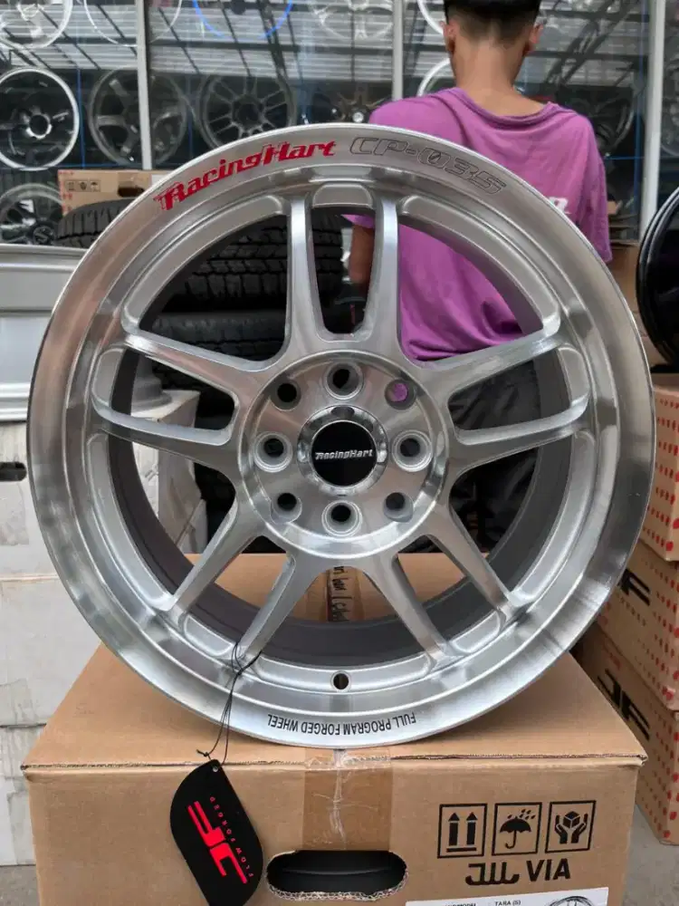 Racinghart cp035 ring 15 lebar 6,5 pcd 4x100/114,3 ET 41 avanza dll