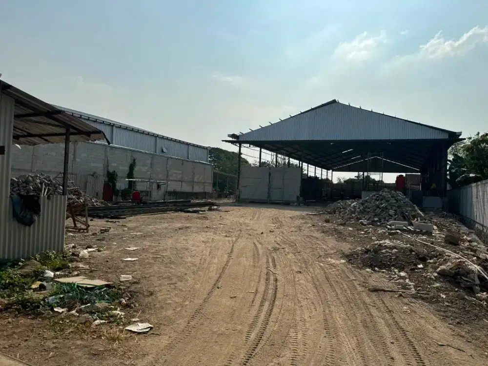 DI SEWAKAN GUDANG BARU DI SEMARANG TIMUR