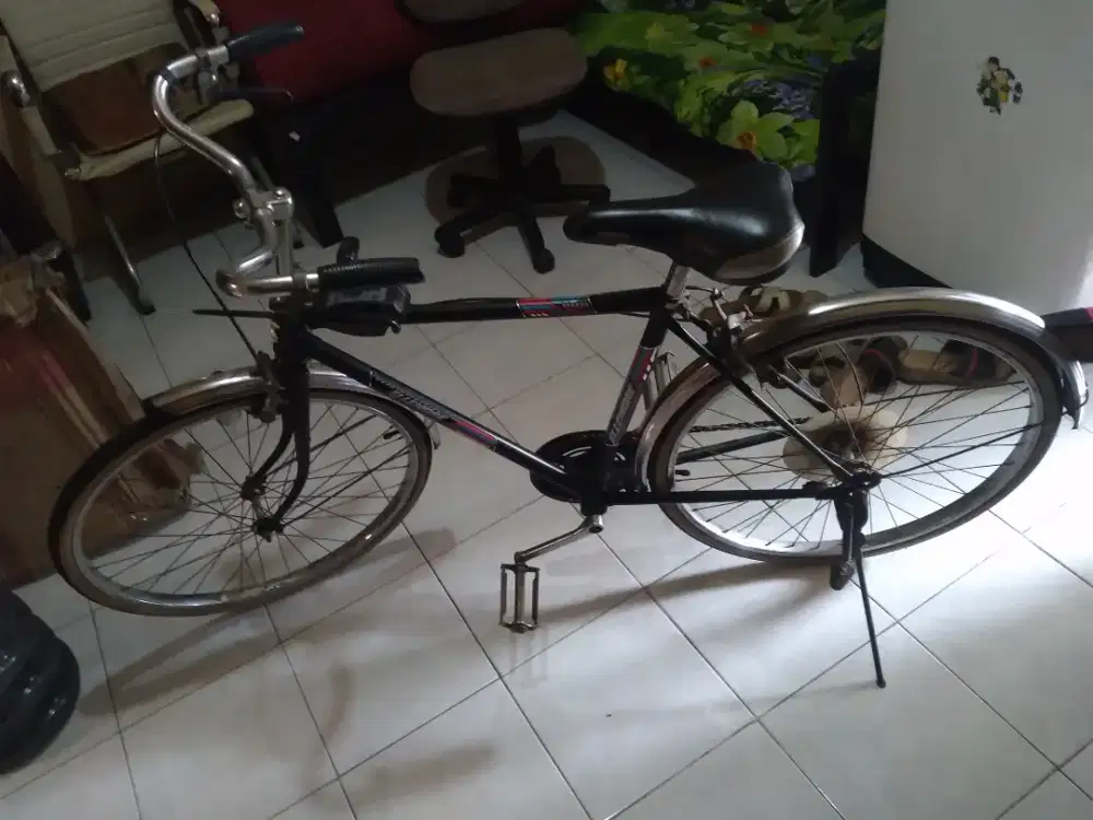 Sepeda jadul merk Deki ukuran 24