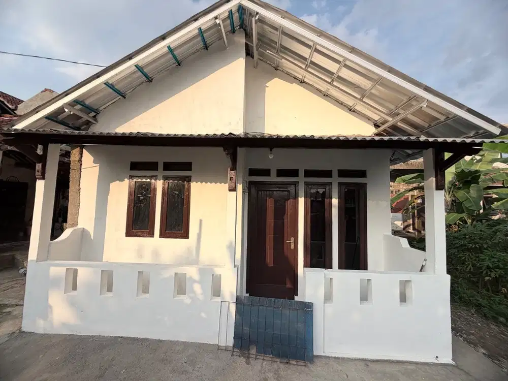 Dijual rumah lokasi strategis