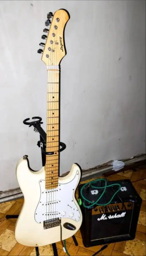 Jual Gitar Elektrik + Ampli Marshall + Stand