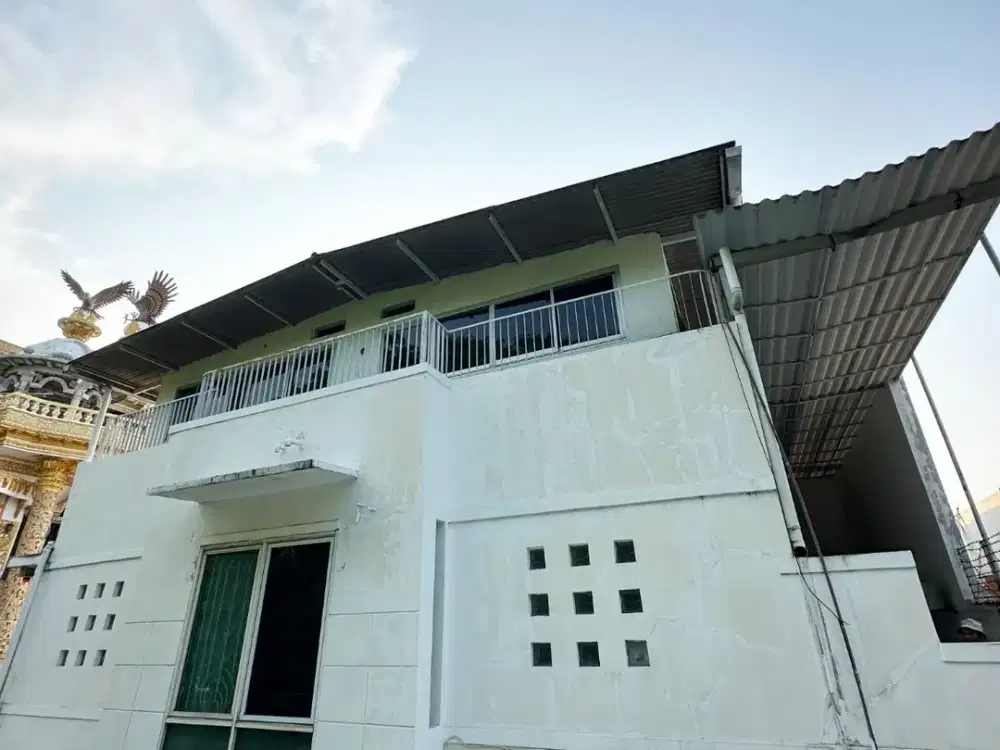 Dijual Rumah di Pulomas Timur - Lokasi Strategis