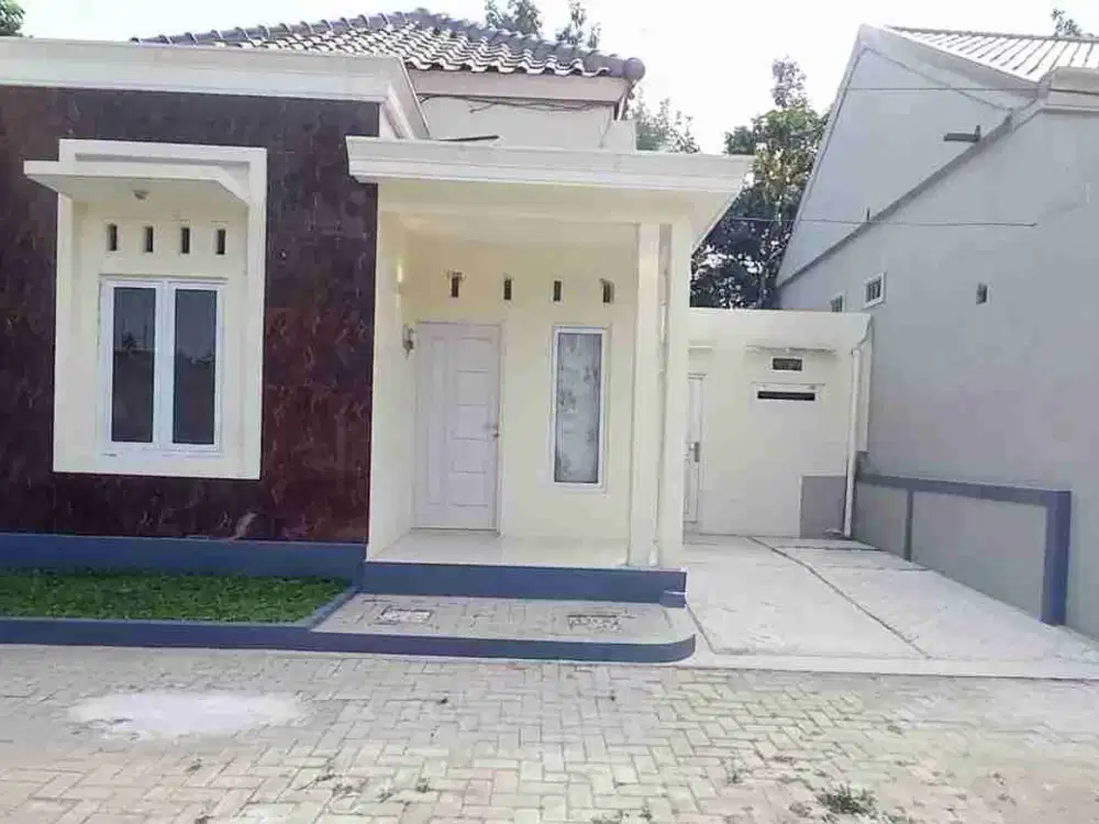 JUAL RUMAH BARU GRESS SENTUL KOTA BLITAR