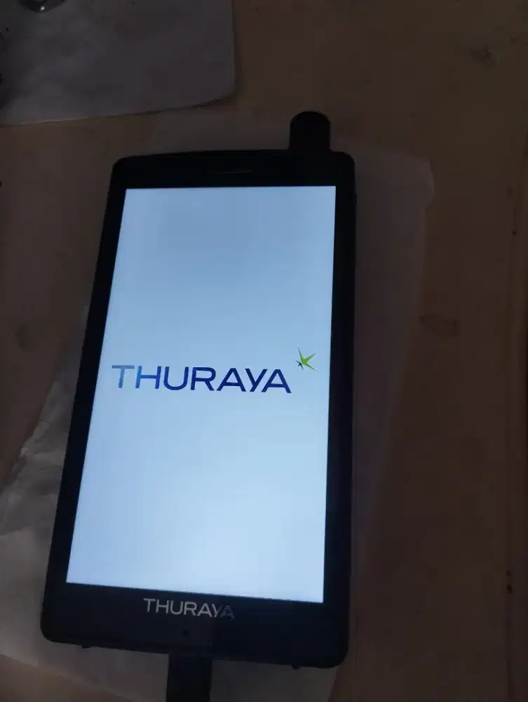 Thuraya X5 Touch Fullset Mulus Siap Pakai Harga