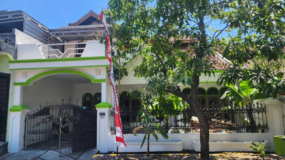 Disewakan Rumah 2 lantai di Rungkut Asri Timur dekat UPN/MERR, 8 KT