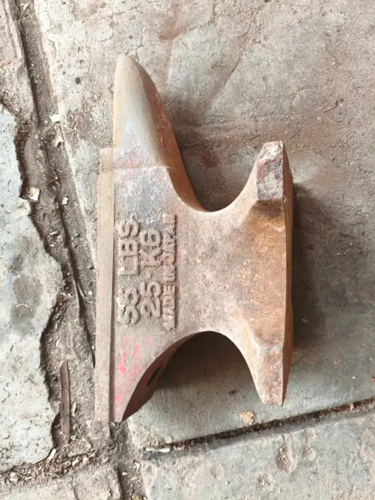 Anvil Paron Landasan Pandai Besi 25kg Japan