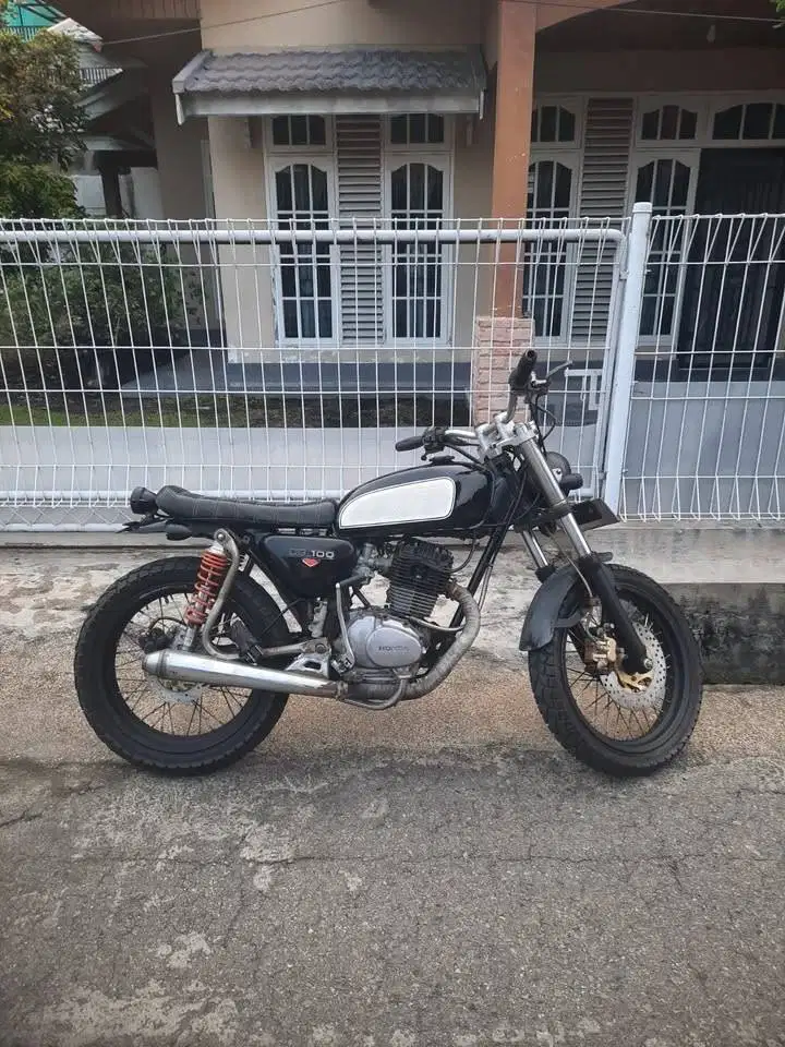 MOTOR HONDA CB100 Th 1980 Modif JAPSTYLE