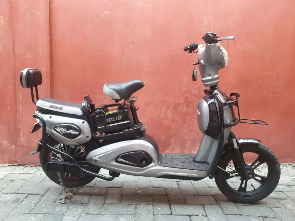 Sepeda listrik Selis murai orian