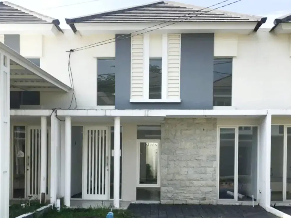 Di Jual Rumah Baru Gress Diamond Park Residence Type crystal  Dekat Juanda Airport 5-8 KM (10 menit) Model Mezzanin DENGAN PLAFON TINGGI 4.5 METER
