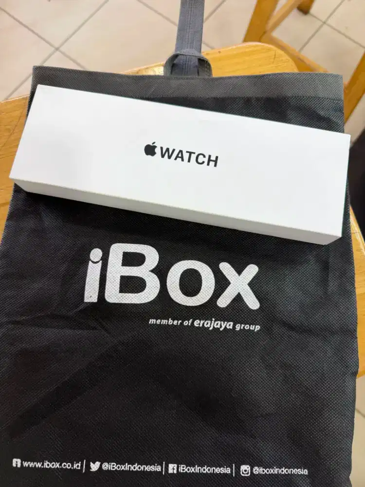 New apple watch se gen 3 40mm IBOX starlight