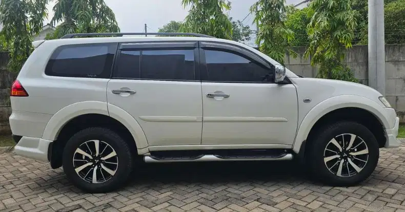 Mitsubishi Pajero Sport Matic 2013 Diesel