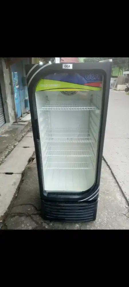 Jual bu shocase kulkas pendingin minuman ukuran 4 rak merk gea
