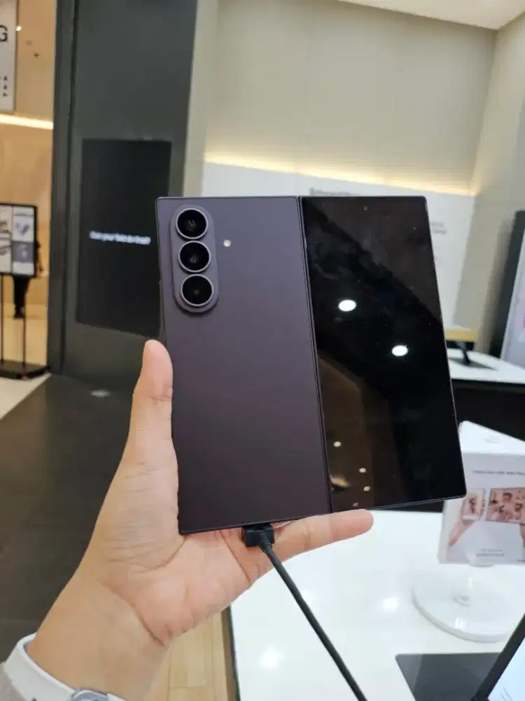 Ready stok Samsung Z Fold 8 Ultra cicilan 0% tanpa kartu kredit
