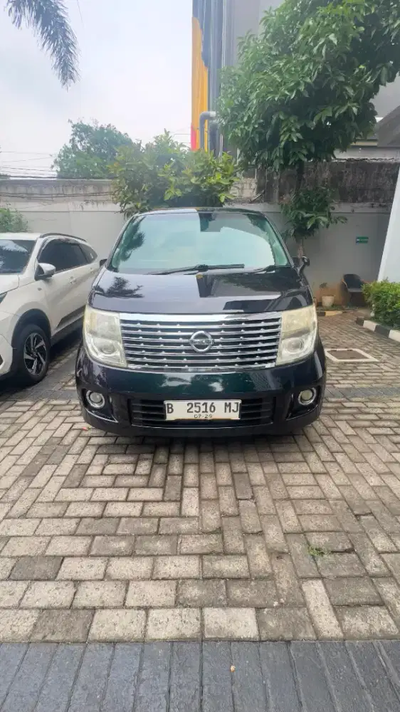 Nissan Elgrand 3.5 AT 2009