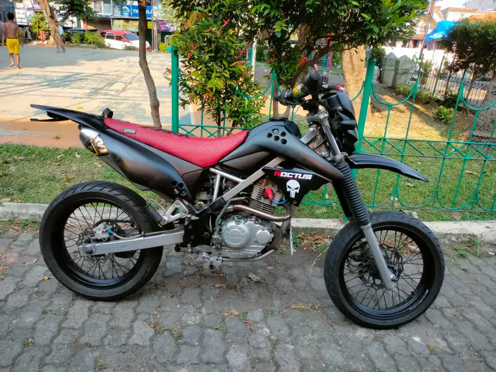 KAWASAKI KLX 150 L 2014 pajak hidup/B.bekasi kota