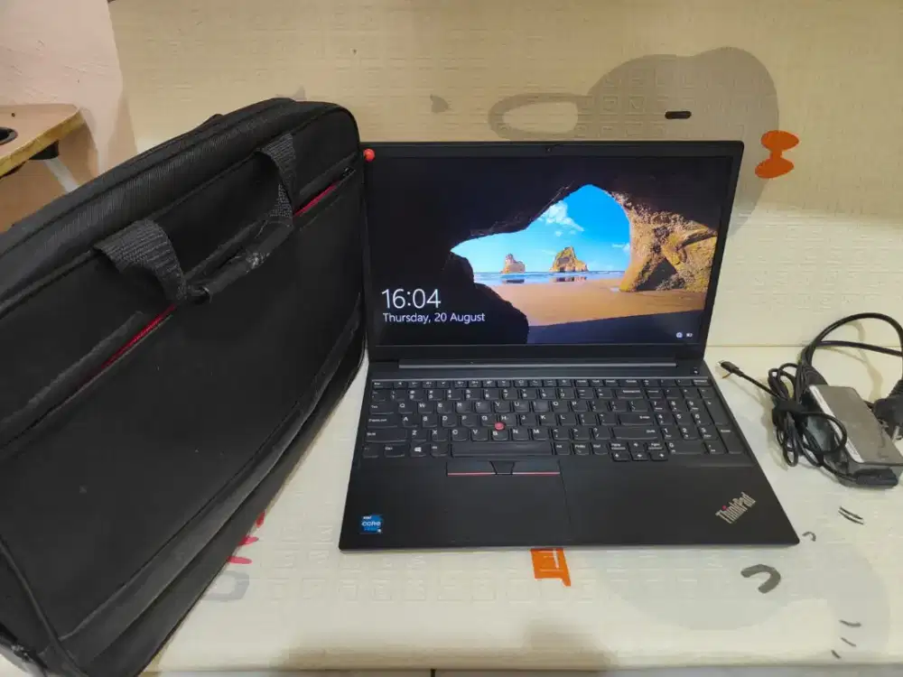 Laptop Lenovo Thinkpad e15 MULUS
